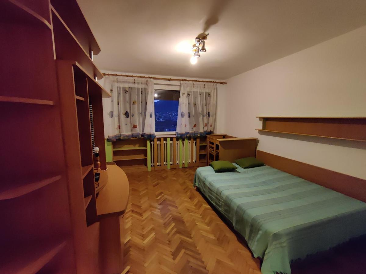 Cosy 2-Bedroom Apartment With An Amazing Panorama Deva Bagian luar foto